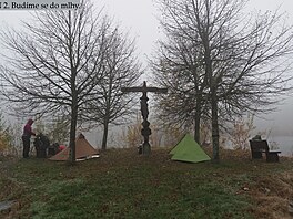 Po noclehu za Landtejnem u rybníka. Pky okolo Moravy, íjen 2024.
