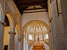 Antequera - kostel vedle alkazaby. Cesta do Andalusie, duben 2025