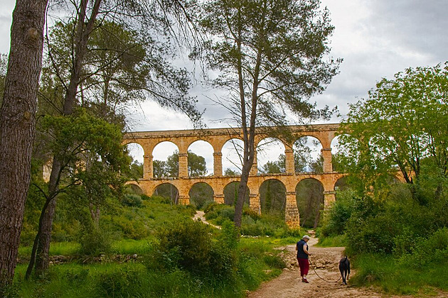 áblv most (ímský aquadukt) u Tarragony. Cesta z Andalusie, duben 2025