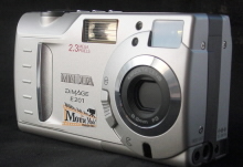 Digitln fotoapart Minolta Dimage E201