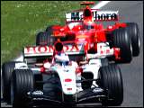 Ped prvn zastvkou v boxech byl jet Button ped Michaelem Schumacherem