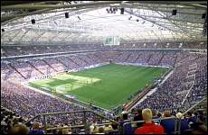 Gelsenkirchen (Arena auf Schalke pro 48 426 divk)