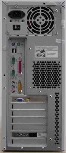 Zadn strana potae Fujitsu Siemens Scaleo 600