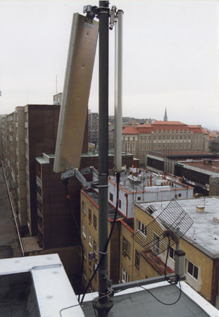 stdsektantena.jpg (46174 bytes)