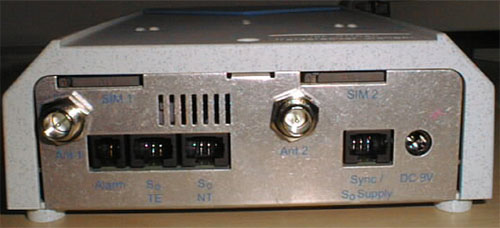 Zadni strana Ecotel ISDN