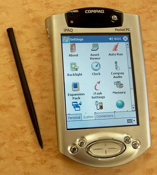 Compaq iPaq 3970 – PocketPC mobilní kancelář - iDNES.cz