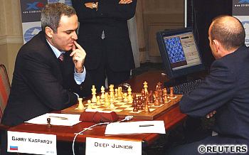 Kasparov nad počítačem vede - iDNES.cz