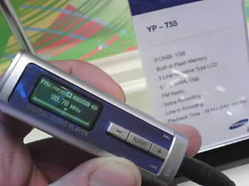 MP3/WMA/Ogg přehrávač Samsung YP-T55