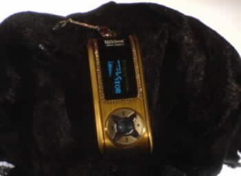 Zlatý MP3 přehrávač TrekStar 