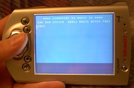 Kapesní Commodore 64 - iDNES.cz