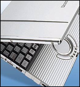 Panasonic CF-R1, špičkový ultralight - iDNES.cz