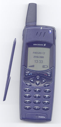 Ericsson R380 v zavenm stavu.