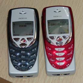 Nokia 8310 Dark and Hot