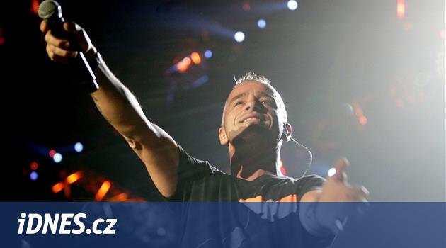 Italský drtič dámských srdcí Eros Ramazzotti přiveze hity i novinky iDNES cz