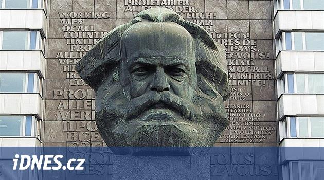 Myslitel tisíciletí i otec komunistické diktatury. Marx slaví 200 let -  iDNES.cz