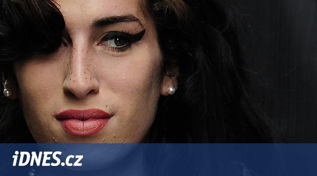 VIDEO: Amy Winehouse napsala písně na celé album ...