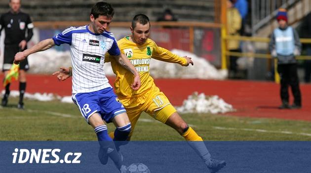 Sokolovský Hrubý pracoval jako truhlář, teď ho živí fotbal - iDNES.cz