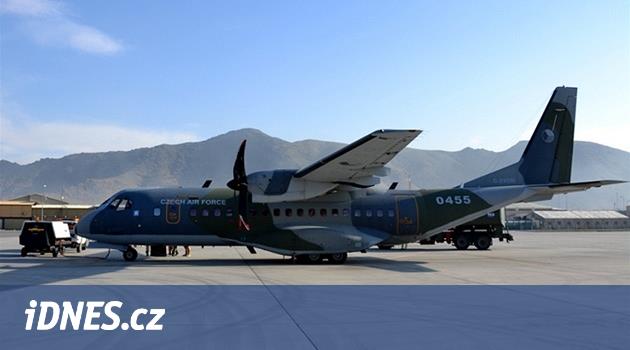 Chybí nám velkokapacitní letadlo, zjistila armáda po afghánské evakuaci -  iDNES.cz