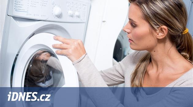 Vyprané prádlo páchne zatuchlinou, když perete jen na nízké teploty -  iDNES.cz