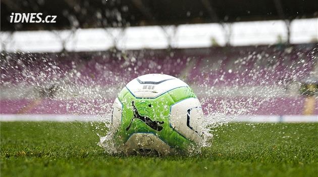FC Twente vs. DAC Dunajská Streda: Kde sledovat živě v TV a sázkové kurzy