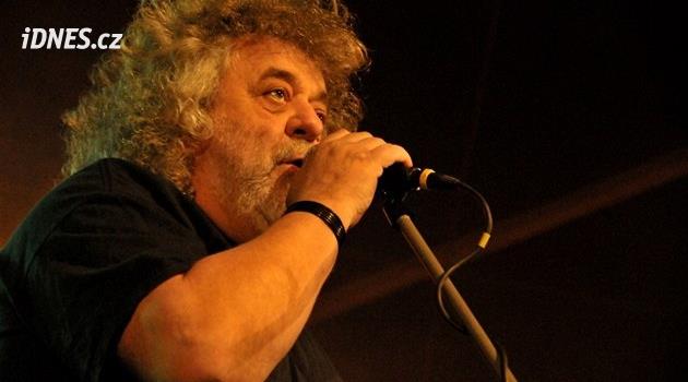 Oskar Petr (73) hayatını kaybetti – iDNES.cz