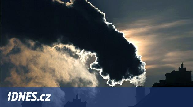 Písek ze Sahary zaplnil vzduch. Smogová situace platí pro většinu Česka - iDNES.cz