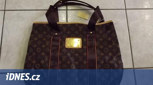 Celníci našli padělky kabelek Louis Vuitton, originály cení na 56 milionů -  iDNES.cz