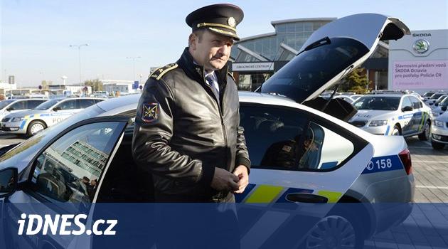 Policejní šéf Tuhý testuje kožený outfit. Vracíme se k tradici, říká -  iDNES.cz