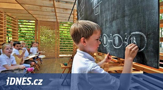 Temiz havada öğrenme. Mariánské Lázně'deki okullara açık havada dersler verilecek