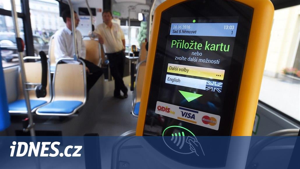 První den zaplatili bankovní kartou lidé v Ostravě 737 jízdenek - iDNES.cz