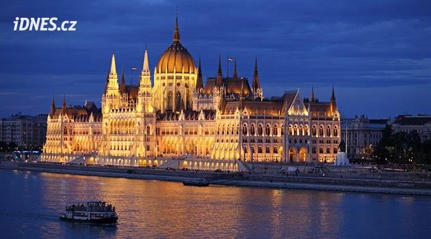 Nejen guláš a lázně. Budapešť láká plavbou po Dunaji i slavnými ruin bary