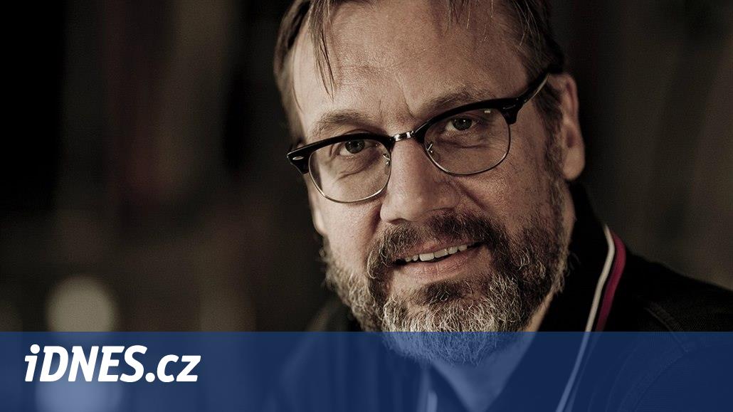 David Matásek, yirmi üç yıl sonra Ulusal Tiyatro'da bildirimde bulundu
