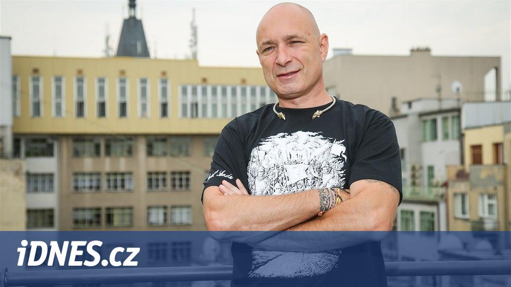 Daniel Landa: Hůlkovi a jeho gestu s medailí fandím - iDNES.cz
