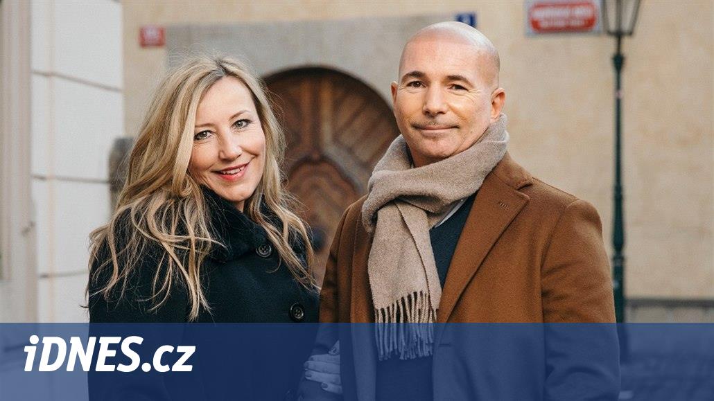 Po čase mě to začalo obtěžovat, vzpomíná na fanynky Rudolf Hrušínský ...