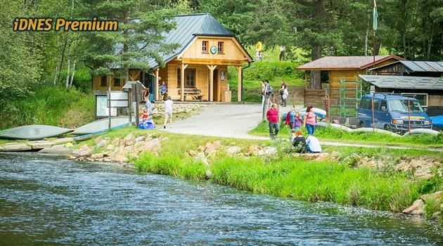 U legendárního šumavského tábořiště na březích Teplé Vltavy chtějí stavět apartmány