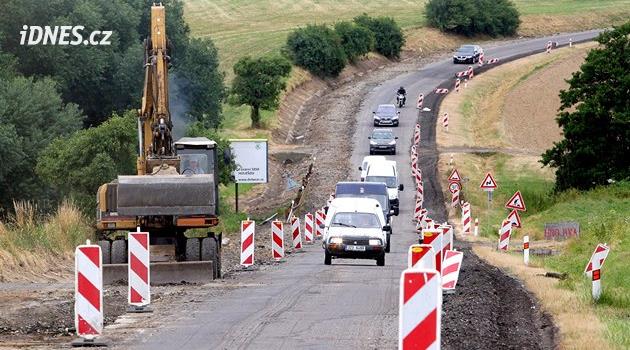 Ze SFDI nedostanou letos kraje peníze na své silnice, řekl hejtman Půta