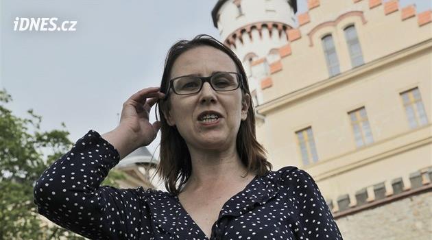 Nová kniha odkrývá proměny zámku Raduň i stopu rodu Blücherů