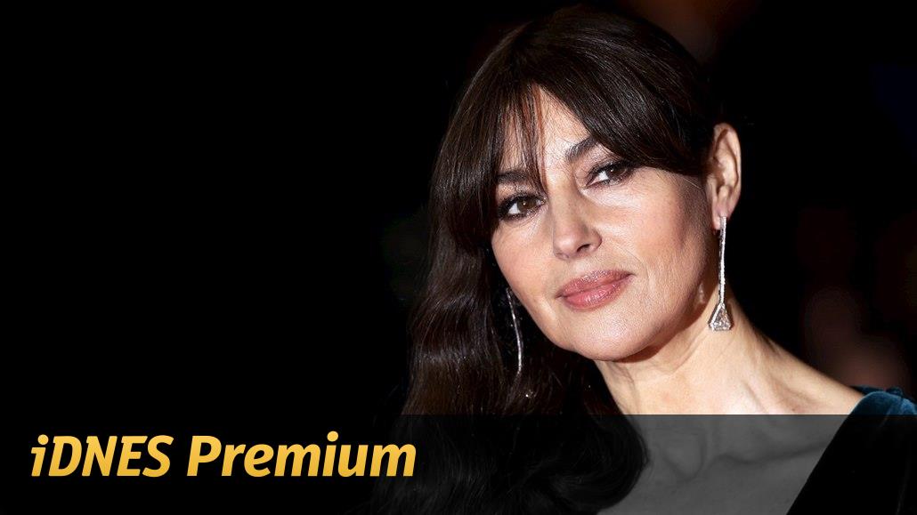 Jezte, pijte, užívejte si sex a hodně se smějte, radí legendární bondgirl - iDNES.cz
