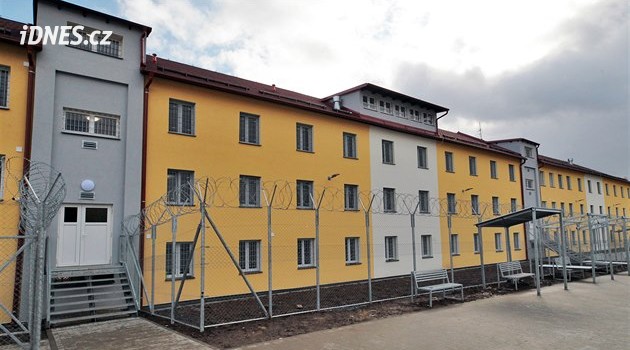 Bir mahkum Ostrov hapishanesinden tavanı kırarak kaçmaya çalıştı