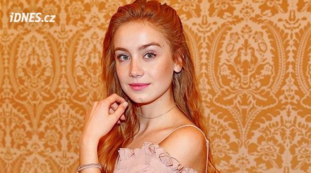 Zkoušela jsem on-line seznamku, bylo to šílené, říká Anna Kadeřávková