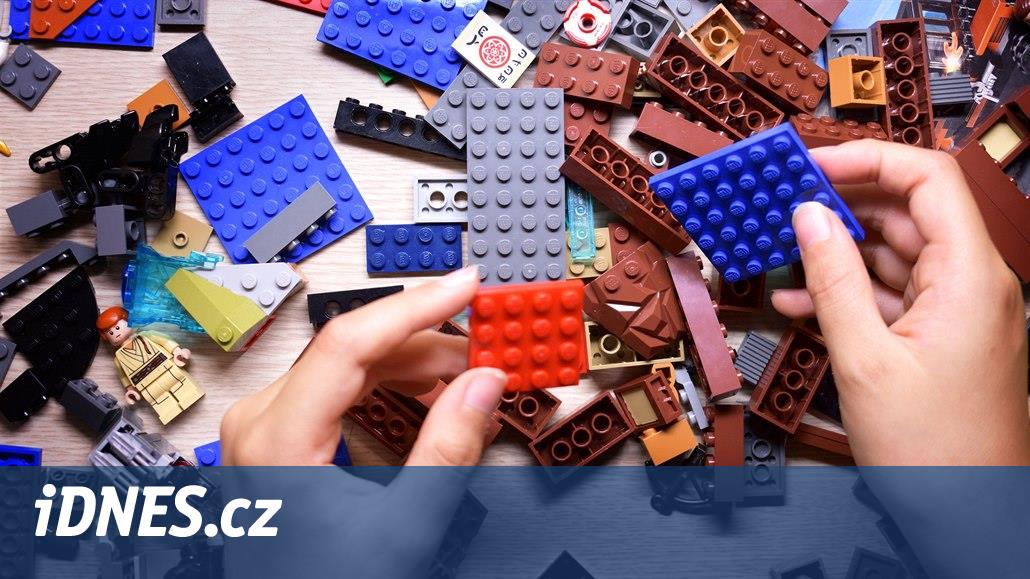 STO OBJEVŮ: Lego se stalo hračkou století - iDNES.cz