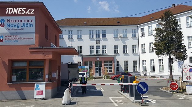 Jedovaté olovo ve vodě v nemocnici. Rodičky se z Nového Jičína stěhovaly do jiné porodnice