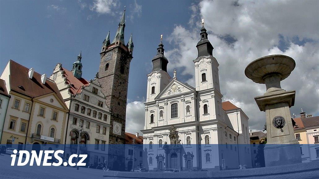 Klatovy'deki Cizvit kilisesi ulusal bir kültür anıtıdır