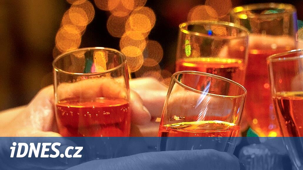 KVÍZ: Dokážete se na párty blýsknout znalostmi o alkoholu? - iDNES.cz