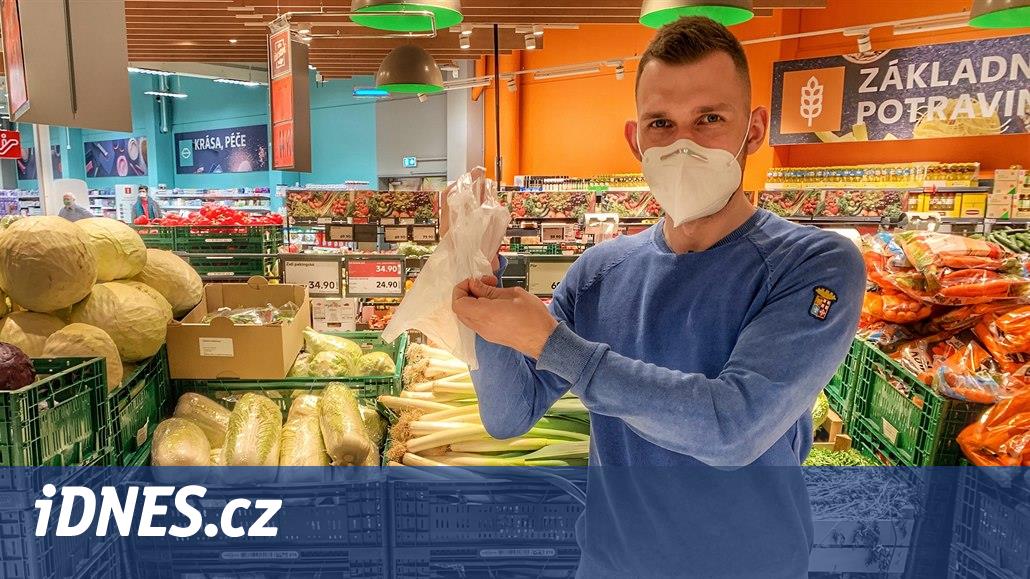 VIDEO: 5 triků, jak v obchodě otevřete mikrotenový sáček. Rychle a bez  nervů - iDNES.cz