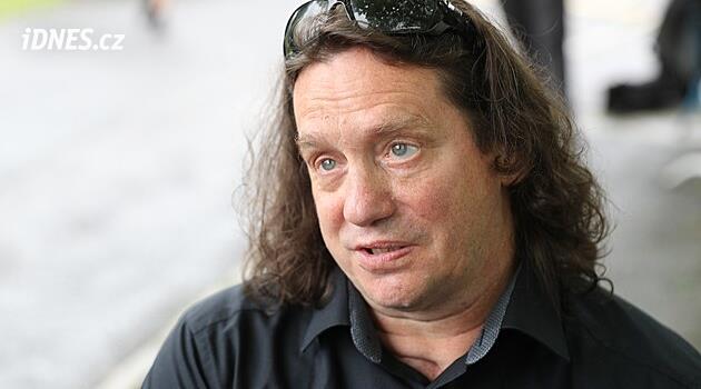 Zemřel herec Jan Potměšil. Pohádkový švec Jíra i Martin z Bony a klid