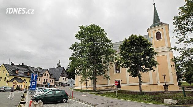 Boží Dar'ın muhalefet temsilcileri vekaletlerini sundular, kararı engellemek istiyorlar
