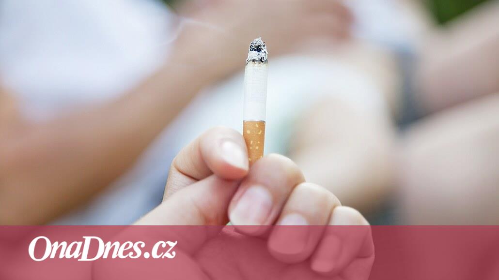Nekouříte, přesto vám cigarety mohou ničit zdraví. Jak škodí pasivní  kouření? - iDNES.cz