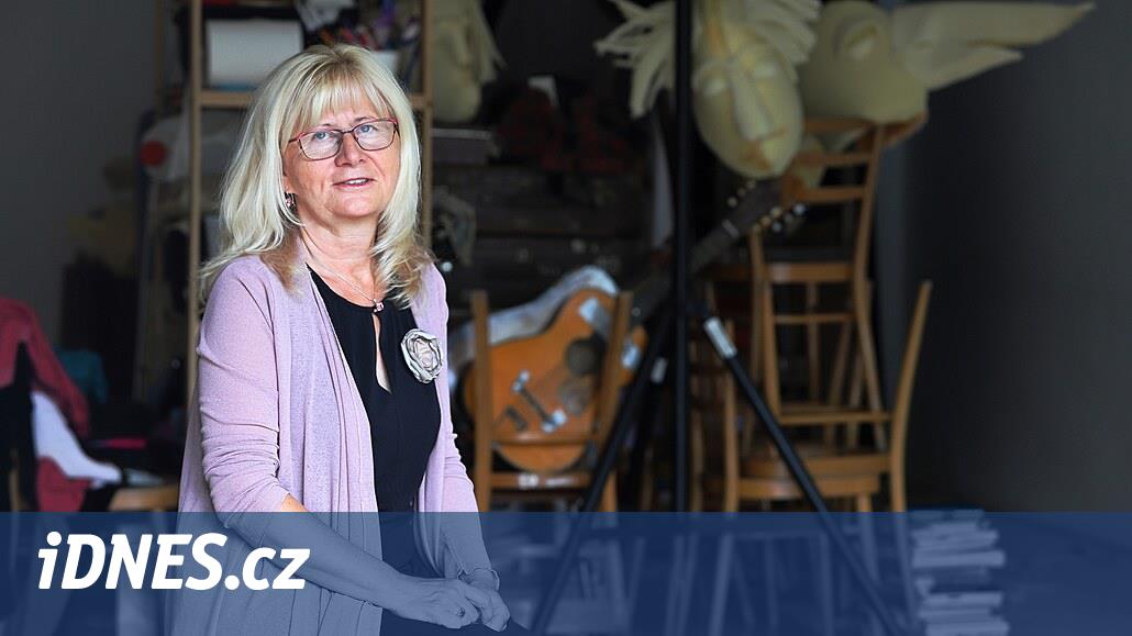 Festival Direktörü, tiyatro dilinin çok fazla ihtiyacı yok, sadece resimler diyor