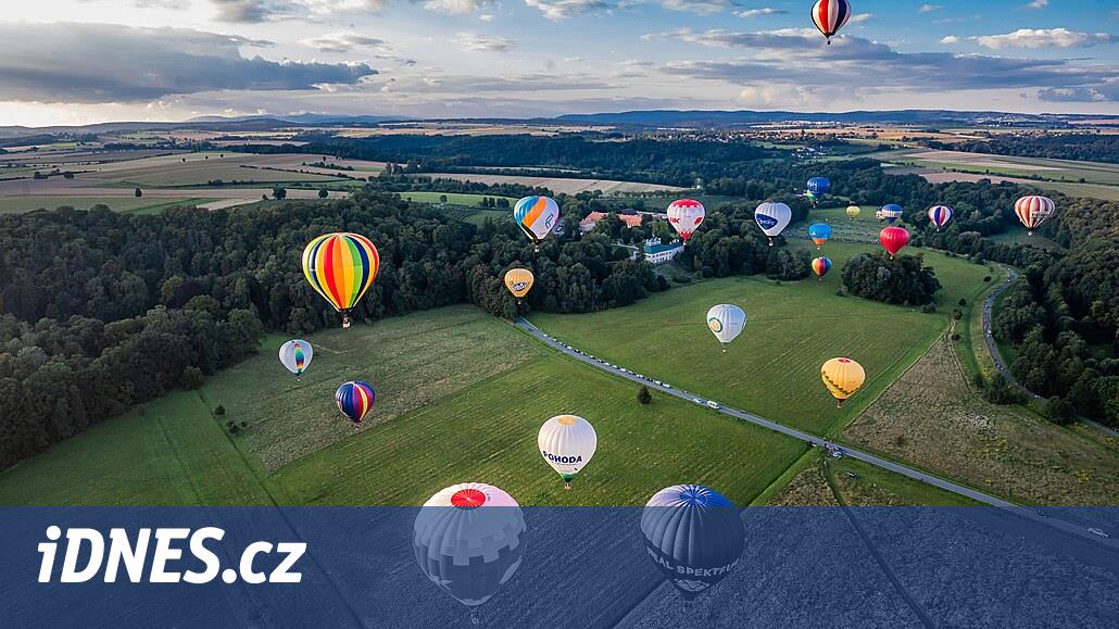 Avrupa'nın en büyük fiesta. 80 Balon Kutlama Hradec'i çıkarır